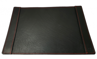 FÉNIX-čierna kožená podložka s červeným prešitím a bočnými priehradkami, 50x35cm