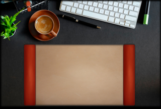 MANGEMENT3 -kožená podložka na písací stôl, krémová s červenými klopami, 50x35cm